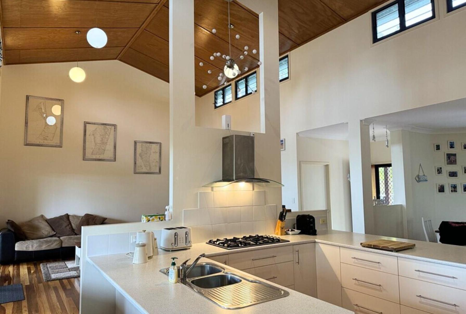 Our Beach House Kingfisherbay Fraser Island Bagian luar foto